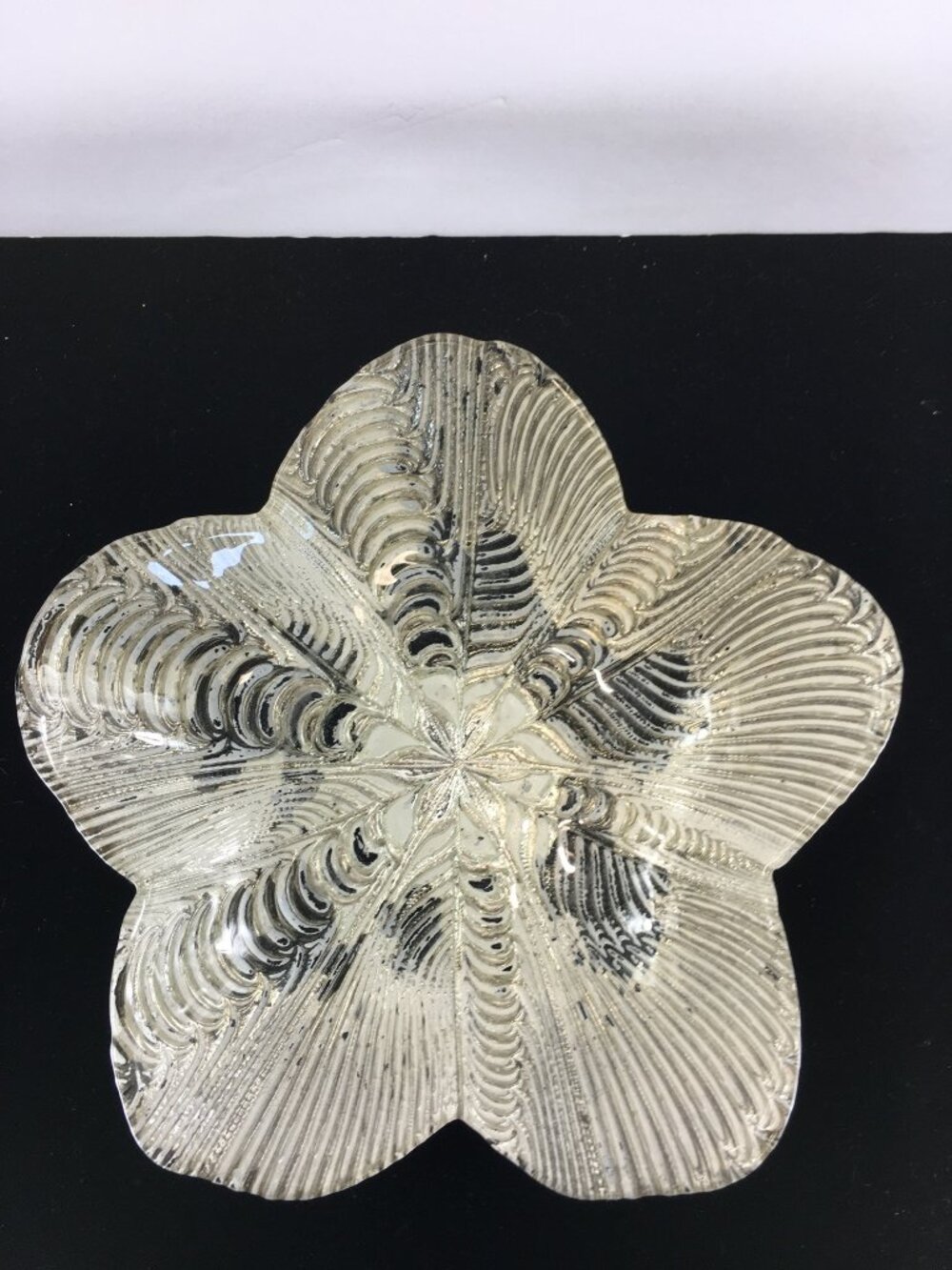 Genuine Silver Star Shaped Art Glass Bowl Dish Centerpiece Flower Snowflake